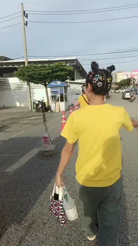 ถ้าหากว่าวันพรุ่งนี้ ฉันไม่รู้ไม่ชี้ #เพลงฮิตtiktok  #ความสุขของฉัน  #สตอรี่ความรู้สึก 