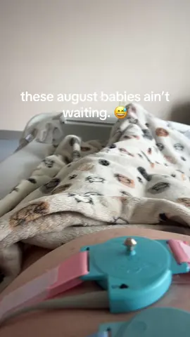 here’s to hopefully making it to 36 weeks. just 3 more weeks in the hospital. 😭