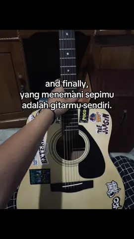 kalo bukan gitar mau siapa lagi?#bukangitaris #sadvibes #belajargitarpemula #gitarakustik #gitarcover 