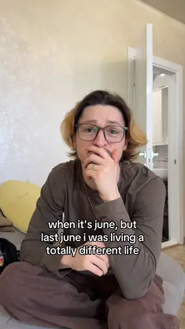 😭😭