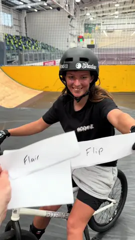 Choose a trick with @Sarah Nicki 🔮 Got them all on lock 🔐🔥 #Cycling #BMXFreestyle #BMX