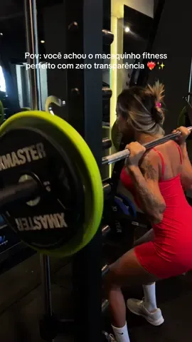 Pov: VERMELHO 🔥 #modafitness #Fitness #gym #academiamotivação #lookfitness #macaquinho 