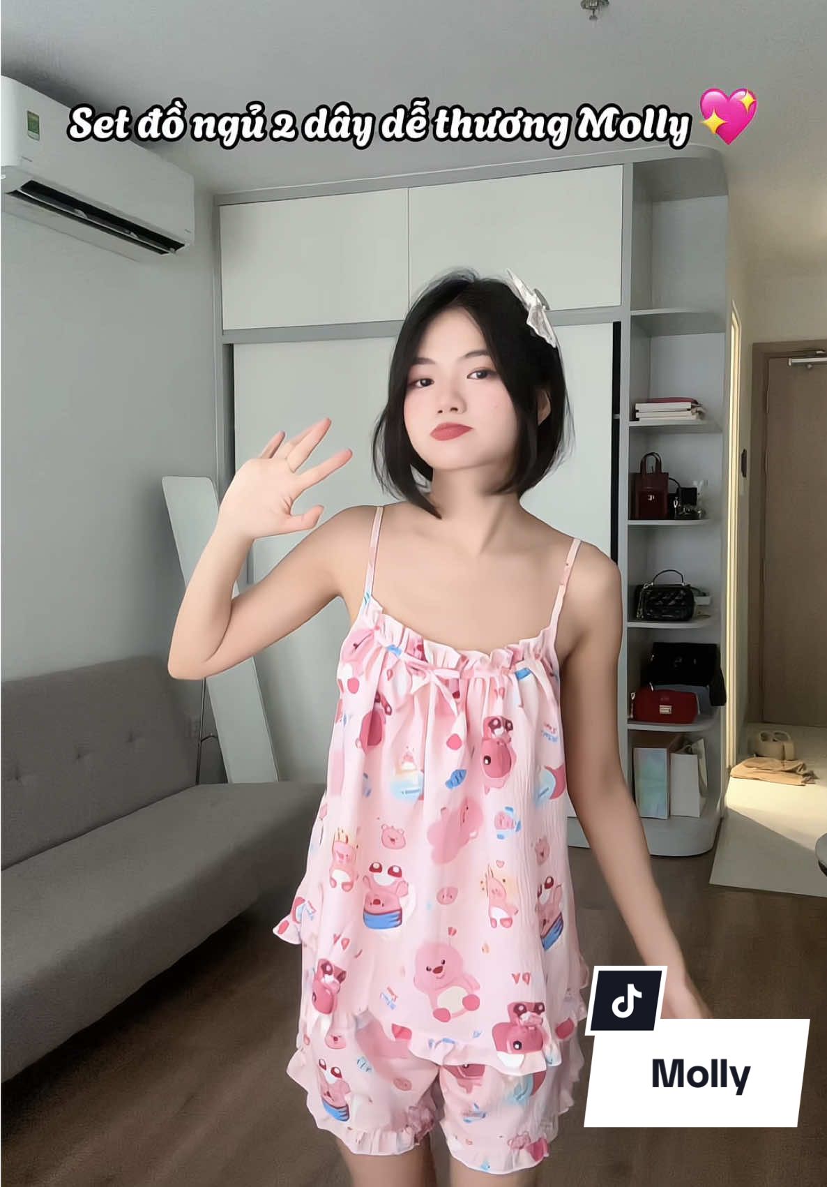 Set đồ ngủ 2 dây dễ thương nè #linhlipreview #molly #dongunu 