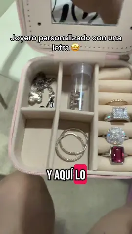 Joyero portable, si vas de viaje o simplemente para guardar tu joyería 💍🥰🫶 #TikTokShop #cute #paratiiiiiiiiiiiiiiiiiiiiiiiiiiiiiii #viral #tiktokshopsummerturnup #tiktokshopcreatorpicks #😍🤩 #beautiful #girls #jewelry 