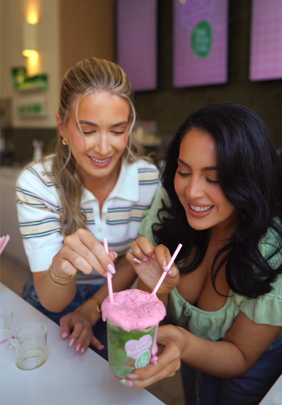 Behind the scenes of @thegirlsbathroom shoot day at Açaí & The Tribe💚💗 The matcha and bowl are available in our London store right now and will be available at our Manchester store this Friday!!! @sophiatuxford @Cinzia  #acai #acaibowl #thegirlsbathroom #londonfood #manchesterfood 