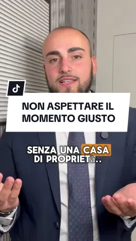 𝐈𝐋 𝐌𝐎𝐌𝐄𝐍𝐓𝐎 𝐆𝐈𝐔𝐒𝐓𝐎 𝐍𝐎𝐍 𝐄𝐒𝐈𝐒𝐓𝐄.. 𝐄𝐒𝐈𝐒𝐓𝐄 𝐈𝐋 𝐌𝐎𝐌𝐄𝐍𝐓𝐎 𝐈𝐍 𝐂𝐔𝐈 𝐈𝐍𝐈𝐙𝐈 𝐀 𝐌𝐔𝐎𝐕𝐄𝐑𝐓𝐈 ❌ Si aspetta lo 𝐬𝐭𝐢𝐩𝐞𝐧𝐝𝐢𝐨 𝐠𝐢𝐮𝐬𝐭𝐨, 𝐢𝐥 𝐩𝐚𝐫𝐭𝐧𝐞𝐫 𝐠𝐢𝐮𝐬𝐭𝐨, 𝐢𝐥 𝐠𝐨𝐯𝐞𝐫𝐧𝐨 𝐠𝐢𝐮𝐬𝐭𝐨..  ma intanto passa il tempo e si rimane senza una casa di proprietà e affitti alle stelle  ✅ 𝐒𝐞 𝐯𝐮𝐨𝐢 𝐦𝐮𝐨𝐯𝐞𝐫𝐞 𝐢 𝐩𝐫𝐢𝐦𝐢 𝐩𝐚𝐬𝐬𝐢 𝐯𝐞𝐫𝐬𝐨 𝐥𝐚 𝐜𝐚𝐬𝐬𝐚 𝐝𝐞𝐢 𝐭𝐮𝐨𝐢 𝐬𝐨𝐠𝐧𝐢.. 𝐂𝐨𝐧𝐭𝐚𝐭𝐭𝐚𝐦𝐢! Insieme troveremo la 𝐬𝐨𝐥𝐮𝐳𝐢𝐨𝐧𝐞 𝐦𝐢𝐠𝐥𝐢𝐨𝐫𝐞 𝐩𝐞𝐫 𝐥𝐞 𝐭𝐮𝐞 𝐞𝐬𝐢𝐠𝐞𝐧𝐳𝐞 𝐑𝐢𝐜𝐡𝐢𝐞𝐝𝐢 𝐮𝐧𝐚 𝐜𝐨𝐧𝐬𝐮𝐥𝐞𝐧𝐳𝐚 𝐠𝐫𝐚𝐭𝐮𝐢𝐭𝐚👇🏻 📲: +𝟑𝟗 𝟑𝟒𝟗 𝟐𝟗𝟒 𝟗𝟏𝟕𝟔 – 𝐃𝐚𝐯𝐢𝐝𝐞 📍: Siamo a Salerno, Baronissi, Mercato San Severino, Cava dè Tirreni, Angri e Avellino . . Davide Landi, Collaboratore di We-Unit Group S.p.A. , mediatore creditizio iscritto al n.M28 dell’elenco tenuto dall’Organismo degli Agenti e dei Mediatori. Nello svolgimento della sua attività, We-Unit Group S.p.A. per tramite dei suoi collaboratori pone in relazione gli istituti di credito con la clientela per la concessione di finanziamenti. We-Unit Group S.p.A. può agire in qualità di mediatore convenzionato o non convenzionato con istituti di credito. #weunit #mutuoacquistocasa #consulentedelcredito #davidelandiconsulentedelcredito #mediatorecreditizio #mutuosumisura  