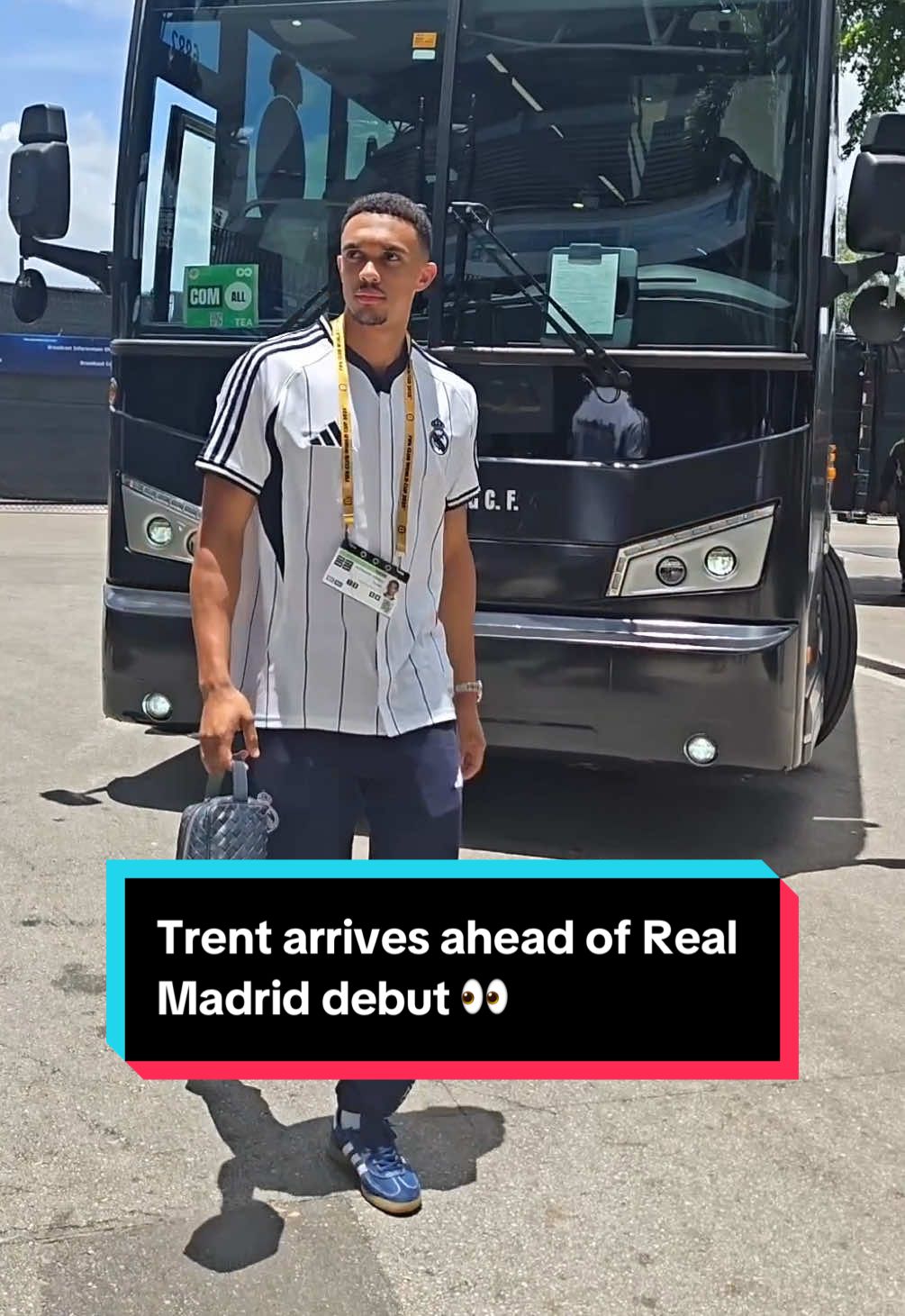 Trent Alexander Arnold arrives for his Real Madrid debut 👀  Watch the @FIFAClubWorldCup | June 14 - July 13 | Every Game | Free | DAZN.com | #FIFACWC #TakeItToTheWorld #RMAHIL #RealMadridAlHilal 