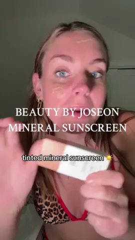 Non-toxic mineral sunscreen ✨🙌   #CreatorPickSunscare #TikTokShopCreatorPicks #TTSDelightNow #tiktokshoprestock #TTSLevelUp  #DealsForYouDays