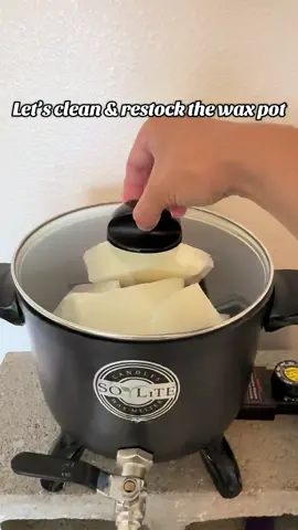 It’s hump day so we might as well clean out the wax pot! It’s important to clean your pot every time you run out of wax because even with the cleanest waxes they still carry debris!  #SmallBusiness #smallbusinessowner #candlemaking #candlelover #candleshop #candles #smallbusinesscheck #satisfying #asmr #womenownedbusiness #womeninbusiness #naturalcandles #candletok #relaxation 