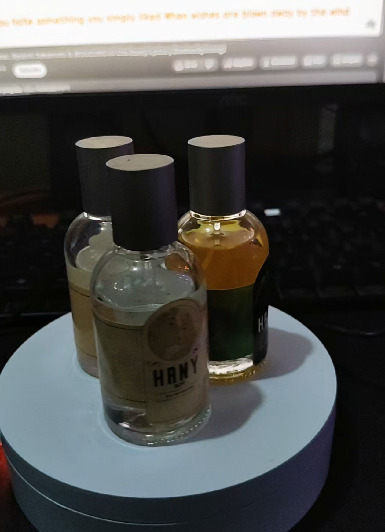 parfume 30 rb dapat 5