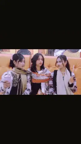 Magic trick 😮 😱 🥴 #viralvideo#yasim #candysisters #trendingsound #magictrick #foryou  #viralvideo🔥 #1millionviews 