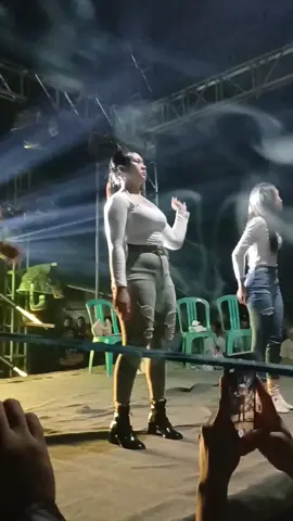 puenak jii @nadilashellanew @novitalestari1222 #pesonadancer @sinar musik audio #pati24jam #foryoupage #soudfyp #foryoupage 