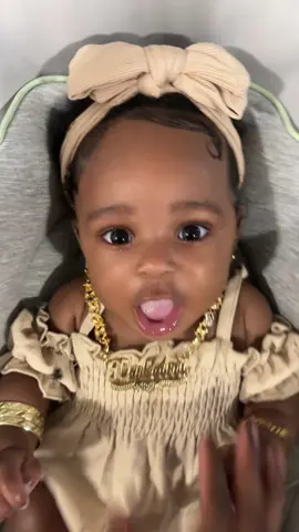 so inlove with her 😍😍😍😍🥺#fyp #babiesoftiktok #girlmom #3monthsold 