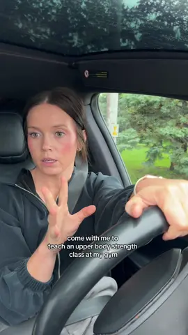 The 6pm class does have a special spot in my heart — they show up even when they could have a million excuses 🫶🏼 @Mission Meats has the BEST snack sticks to keep in your workout bag  #workoutmotivation #workoutclass #groupclass #groupclasses #groupclasstrainer #groupfitness #groupfitnessinstructor #groupfitnessclass #creatorsearchinsights 