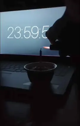 Bu gün mənim ad günümdür Özümü təbrik edirəm