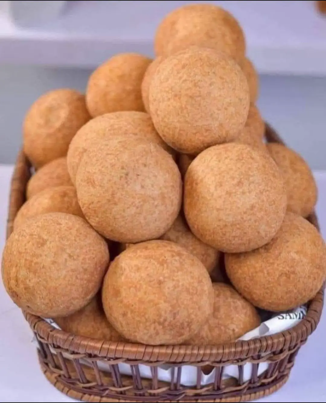 Buns is a sacks all family love to make, kindly check my recipe to achieving the best. Ingredients For Making Nigerian Buns At Home: All-purpose flour (plus more for flooring or if needed untill no longer sticky) Sweet condensed milk Eggs Salt or a dash  Salted butter  Pure cane sugar or Monk fruit sweetener  Baking powder  Nutmeg 2-3 cups of vegetable oil (or frying oil); for frying your buns #bread #bakedfresh #viral_video_tiktok_treding_foryoupage_ #creatorsearchinsights #fyp 