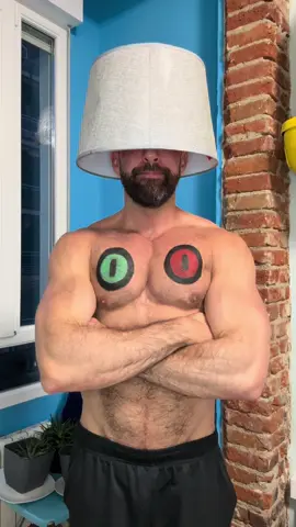 No es lo que parece (o sí) 😳💡 #fyp #viral #absurdtok #wtf #funnyvideo #plotwist #unexpected #visualcomedy #tiktokhumor #humortok #lampchallenge #alergia