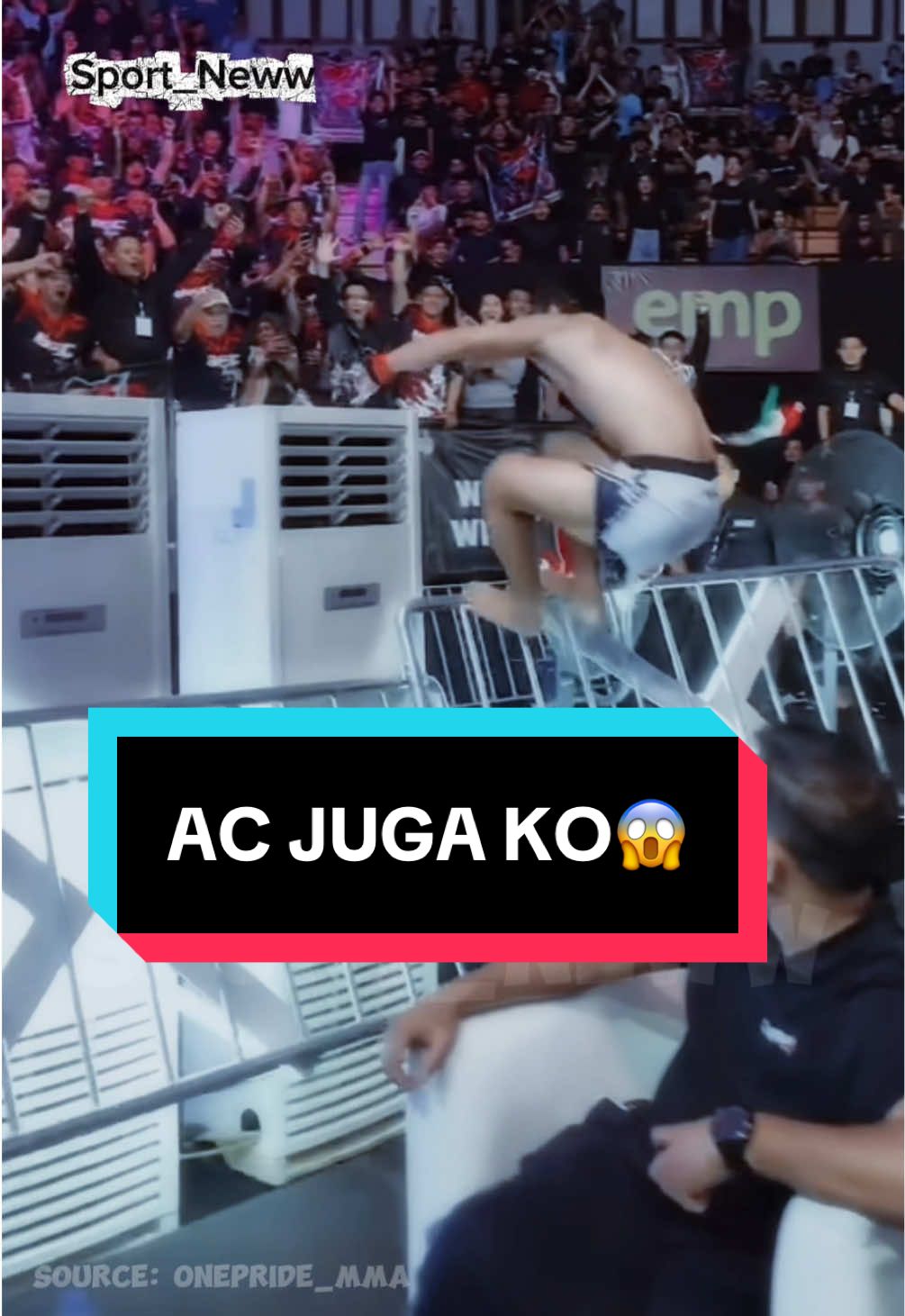 Baru menang, tapi malah bikin AC ikutan KO! 😭🔥 Selebrasi Yudi Cahyadi di OnePride bener-bener brutal! #OnePrideMMA #YudiCahyadi #YudiCahyadi #OnePrideMMA #MMAIndonesia #KO #ACJatuh   #SelebrasiKO #FightIndonesia #FighterIndonesia #MMAviral   #FYP #Sport_Neew #ShortsMMA #MMAhumor #viraltiktok 