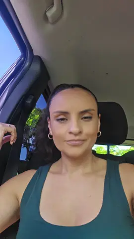 Estrenando licencia de conducir! Ahora si, para dónde nos vamos?🚗🚗🚗 #licenciadeconducir #florida #dmv #driverlicense #miamibeach #viviendoenusa  #residencia #greencard #latinoenusa 