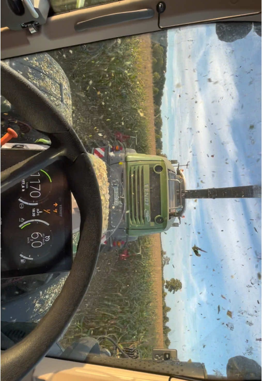 #fendt #katana #mais #häckseln #ernte #sonne #corn #harvest 
