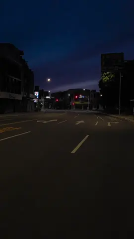sepi sunyi #taiwan #tengahmalam 