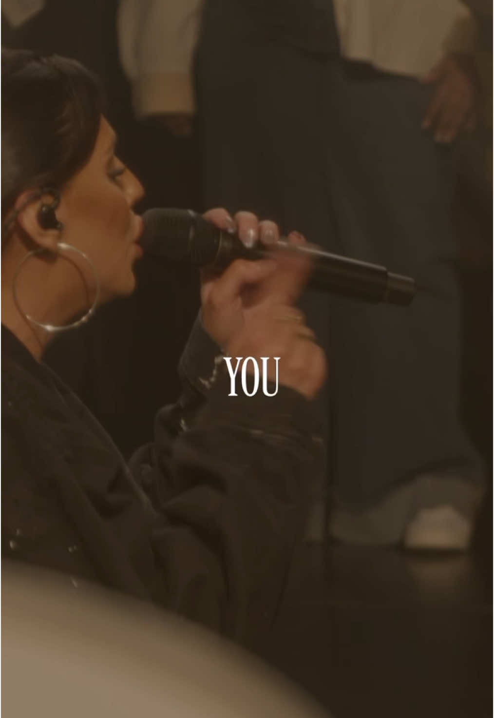 You weren’t there the night he found me #worshipmusic #alabasterbox #worship 