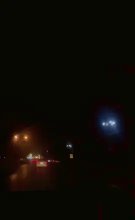 Aurat khana kaaba main khare ho kar bhi kahey ka main apka sath kabhi nhi chorongi toh yakeen mat karna 