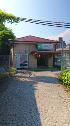 都市の気配を、映像で切り取る。 Tokyo / Chiba |  #田端駅 #tabatastation #東京 #天気の子 ?  美しい瞬間×街のVibes Osmo Pocket 3 |投稿は不定期