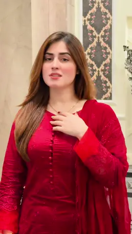 Insta sameerabutt-official #tiktok #viralvideo #foryou #sameerabutt #foryoupage 