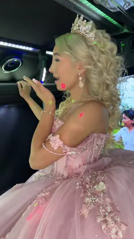 #liz #pink #quinceañera #planningmyquinceañera 