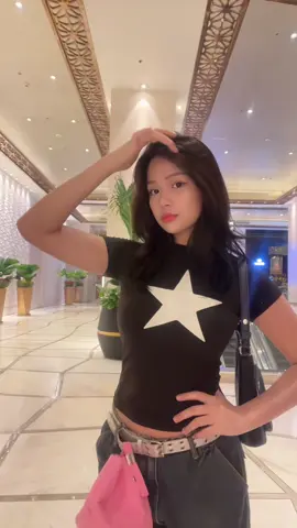 Nakalimutan ang steps 😛 #fyp #dancetrend #yzelle 