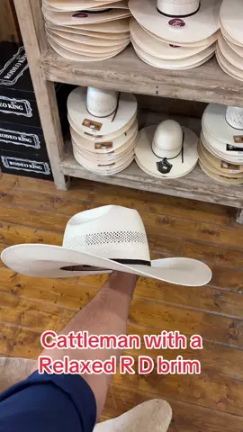 A nice 5inch brim !  #hats #strawhats #cowboyhats #cowboyhat #hatshaper #hatshaping 