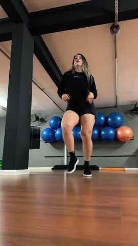 Quan mais ai gosta dessas músicas 🥰💃👏🎧😎 Instgr @paulaprado556  @⚡️paulaprado9666💃🎧 