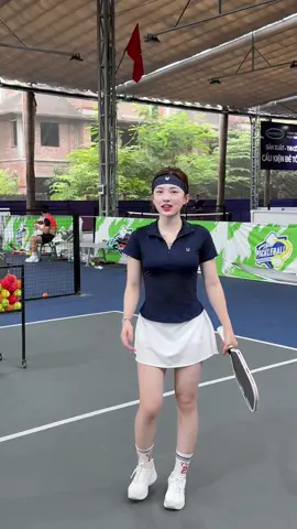 Lia Top - Áo thể thao cổ polo 