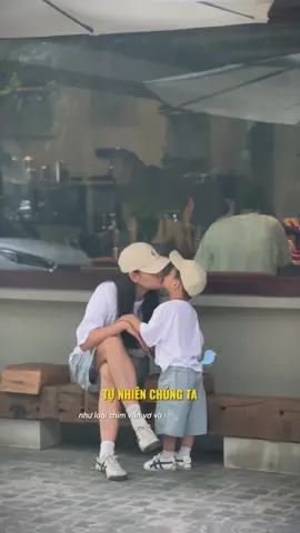 Tôi có mồ chàng trai tuổi Hổ siêu tình cảm 😍   #CapCut #mevabe #giadinh #yeuthuong #hanhphuc #chill #contrai 