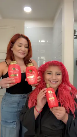 My first time using a bond protein repair pre-shampoo ✨