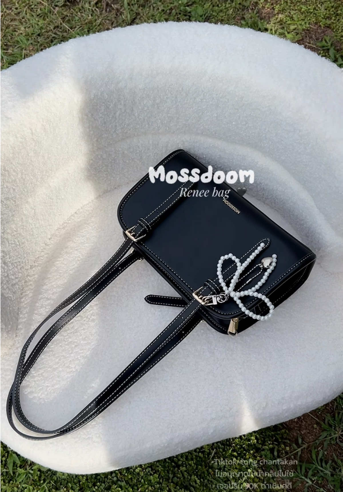 Renee 🖤 #กระเป๋าmossdoom #mossdoombag #mossdoom #กระเป๋าทรงกล่อง #กระเป๋าผู้หญิง #กระเป๋าเกาหลี #กระเป๋าสะพาย #รีวิวกระเป๋า #คลาสแฟชั่น 