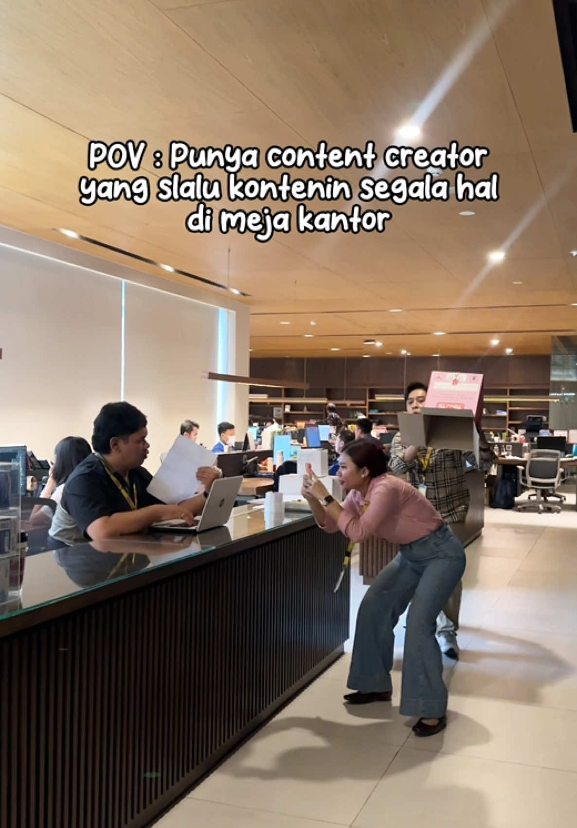 😆😆😆 #tongtji #tehtongtji #karyawan #office #contentcreator #rekomendasiteh #jasminetea #tea #teh 