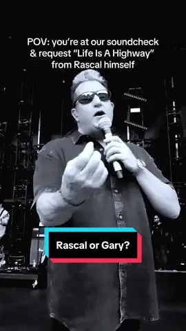 Word on the street is they ain’t ever seen Gary & Rascal in the same room at the same time… #lifeisahighway #rascalflatts 