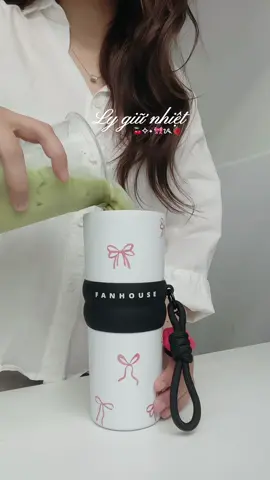 nó xinh iuu ✨😍#unboxing #unbox #review #xuhuong #viral #xh #laww_152 #fanhouse #lygiunhiet #binhgiunhiet #fanhousevn 