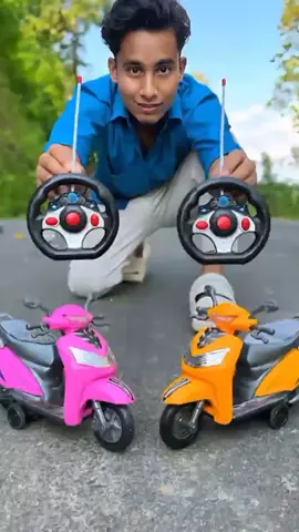 rc two scooter unboxing  #ToyTalesUK  #PlaytimeFavourites #UKToyReview #ToyLoveUK #KidsToysUK #ToyTrends2024 #BritishToys #ToyUnboxingUK #UKToyCollectors #ChildsPlayUK 