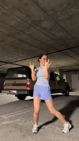 dc:@Rasheed Magabo III #sofimanassyan #dance #trend 