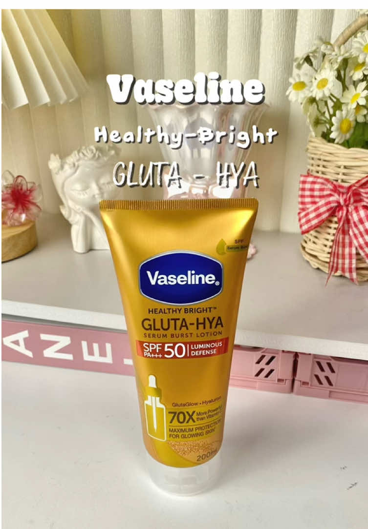 Solusi kulit cerah dan lembab ✨❤️ #spfwithglutahya #vaselinebweauties #vaselineid #vaselinespf50 #vaselinebodylotion #bodylotion #fyp #mencerahkan #melembabkan 