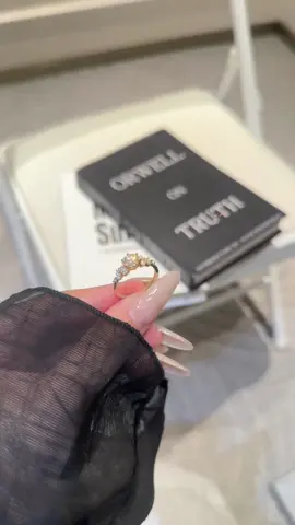 Charm that’s both classic and cutting-edge. 💍💛#jewelry #moissanite #fyp #s925 #shine #ring #beauty 