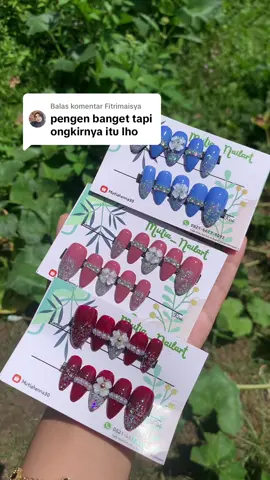 Membalas @Fitrimaisya  bisa share sama temen nya kakak kalo kemahalan ongkir nya 🥰🥰.      #nailart #kukupalsucantik #fypシ゚viral 