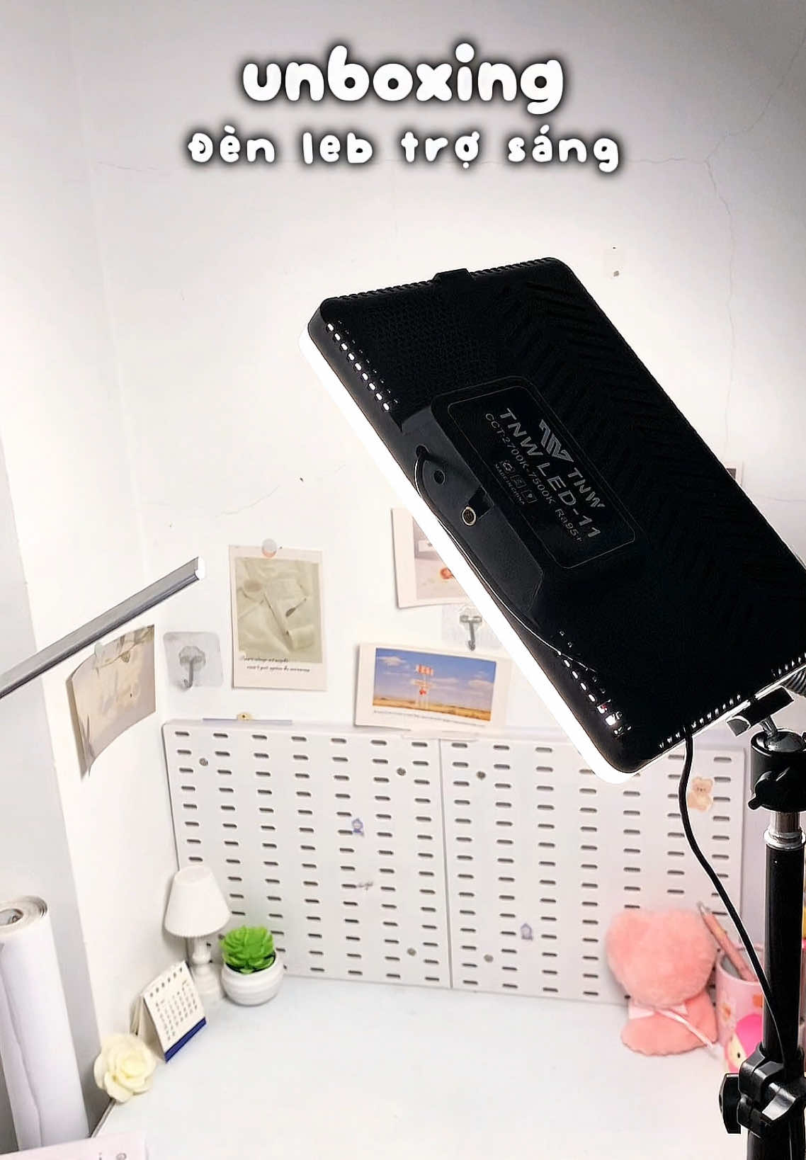 Các bà unbox hay live quay chụp mà tài chính hạn hẹp thì tham khảo đèn này nè! #review #unboxing #dentrosang 