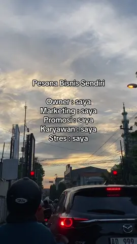 Semua serba sendiri yakk #pebisnismuda #businessowner #bisniskecilku #fypage 