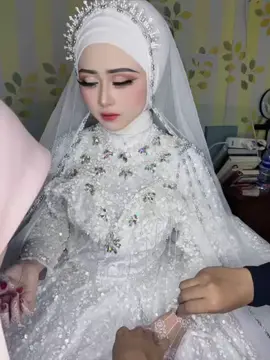 samawa adhek cantikku🥰🥰🥰semuga JD keluarga yg bahagia