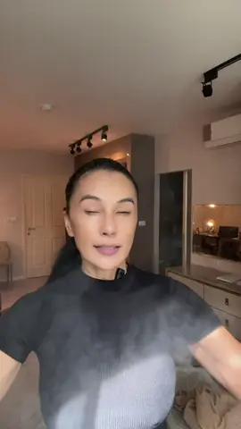 【ซื้อ 1 แถม 1】 สเปรย์กันแดดพลั#【ซื้อ 1 แถม 1】 สเปรย์กันแดดพลั#อายุ52 ###อายุ52 #anna_romyanon 