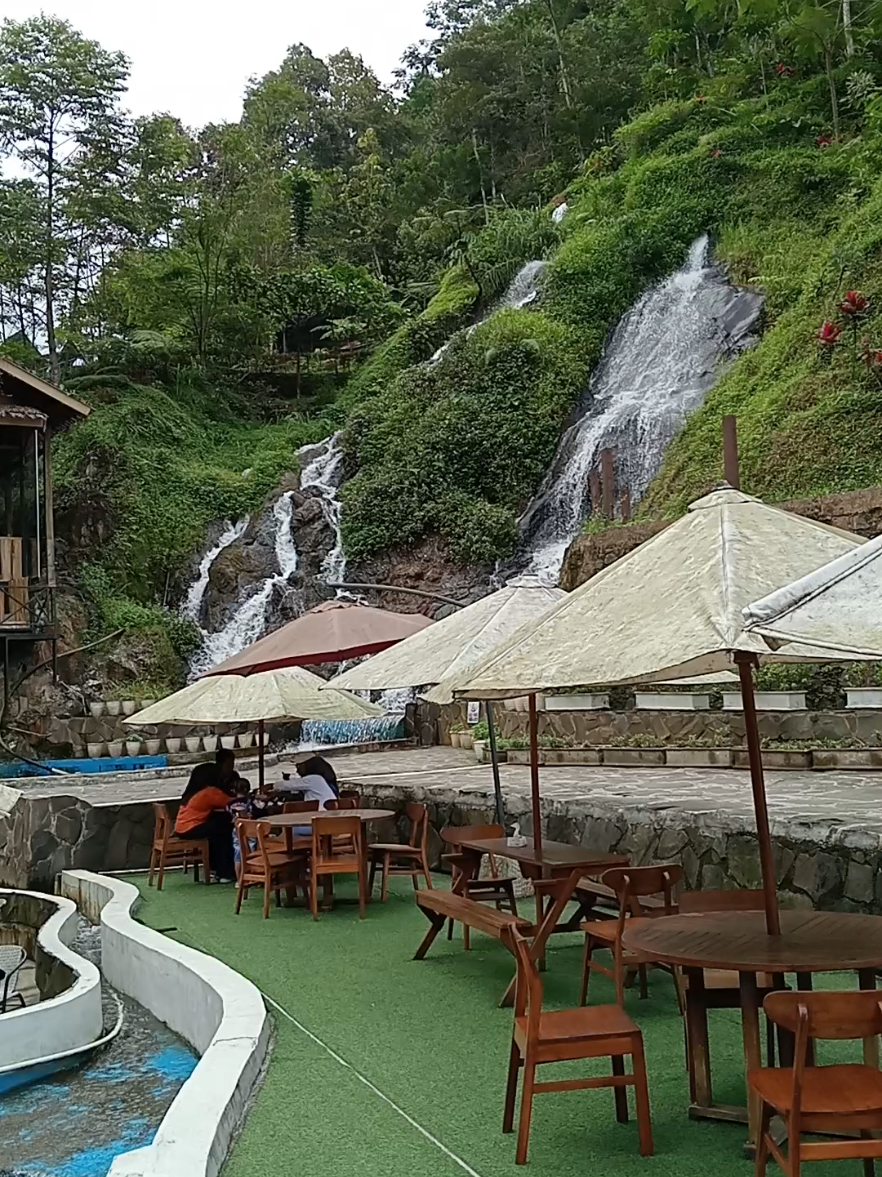 Bayan Village Baturraden #stacation #banyumas 
